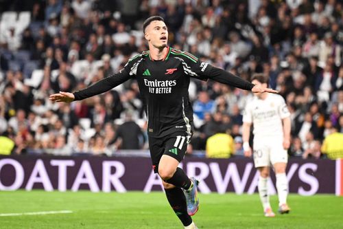 Xác định hai cặp bán kết Champions League