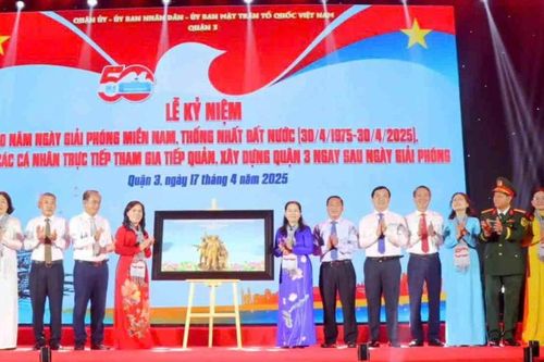 Quận 3 tri ân thế hệ tiếp quản sau ngày giải phóng