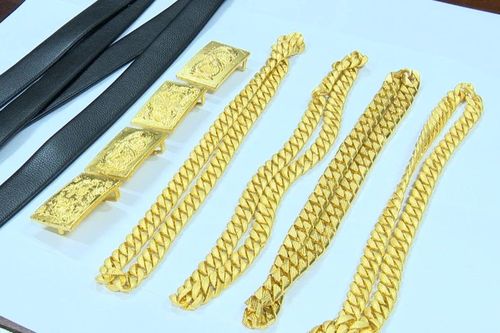Vận chuyển hơn 4kg vàng lậu qua biên giới vào Việt Nam