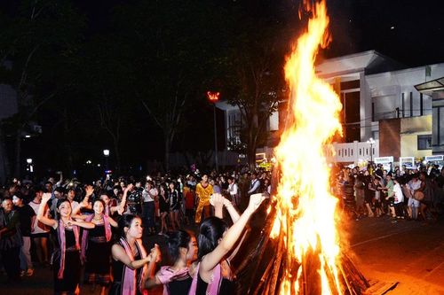 Tái hiện đời sống qua không gian trưng bày văn hóa H'rê