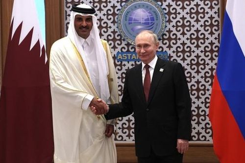 Tổng thống Nga và Quốc vương Qatar hội đàm tại Moscow, bàn chuyện xung đột Ukraine