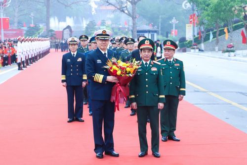 Bắt đầu các hoạt động Giao lưu hữu nghị Quốc phòng biên giới Việt Nam - Trung Quốc lần thứ 9 tại Việt Nam