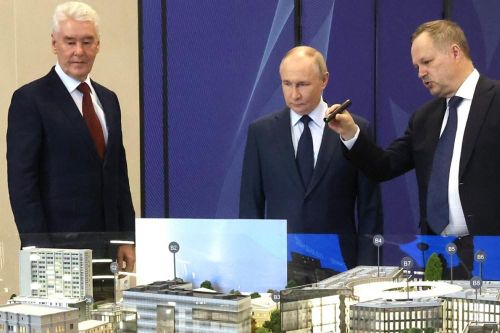 Ông Putin khen ngợi hoài bão và tham vọng của tỷ phú Elon Musk
