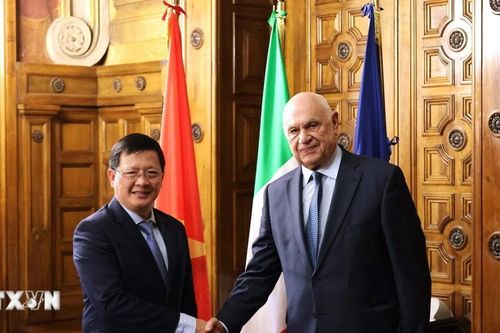 Việt Nam-Italy đẩy mạnh quan hệ hợp tác trong lĩnh vực pháp luật và tư pháp