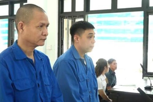 Tổ chức cho người khác ở lại Việt Nam trái phép, 2 nam tài xế trả giá đắt