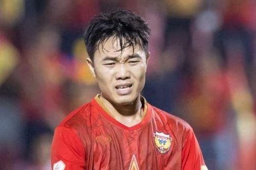 HAGL tái ngộ tiền vệ Xuân Trường