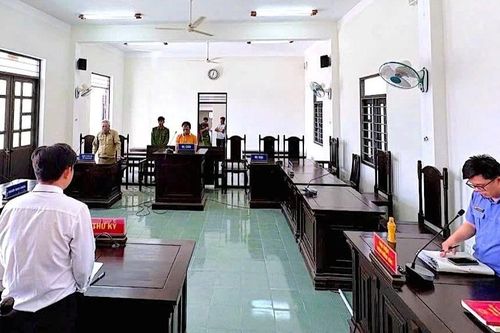Đak Pơ: Lĩnh án hơn 6 tháng tù vì 'Tiêu thụ tài sản do người khác phạm tội mà có'