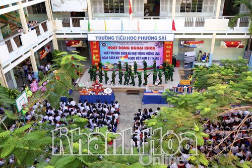 TP. Nha Trang: Trường Tiểu học Phương Sài hưởng ứng Ngày sách và văn hóa đọc Việt Nam