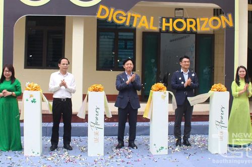 Samsung Thái Nguyên khánh thành phòng học 'Không gian số' cho trẻ khuyết tật
