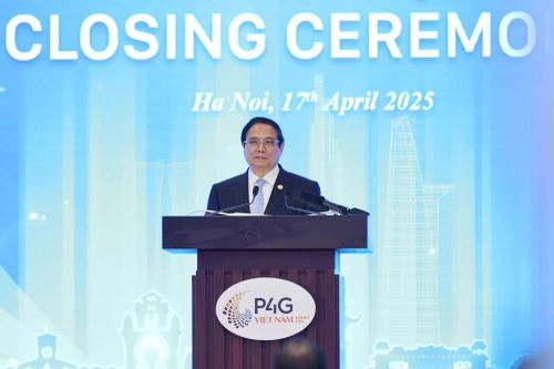 Thông qua Tuyên bố Hà Nội về chuyển đổi xanh bền vững, lấy con người làm trung tâm