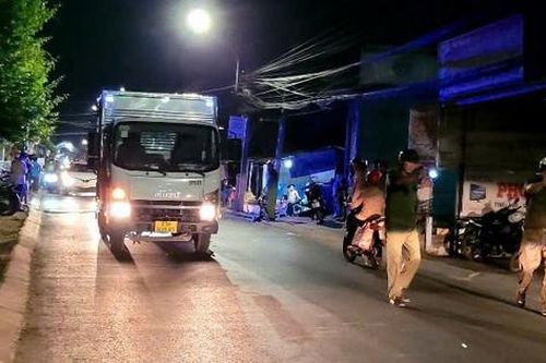 Tiền Giang: Va chạm xe tải, người đàn ông 57 tuổi tử vong