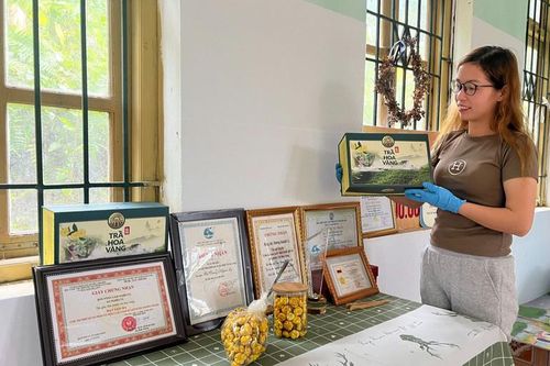 'Đòn bẩy' thoát nghèo ở Chợ Đồn