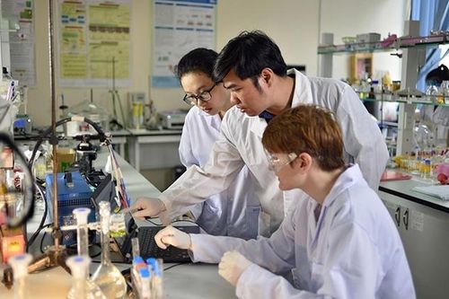 Hoàn thiện khung pháp lý mới cho khoa học, công nghệ