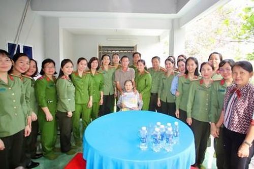 Công an TPHCM: Thăm hỏi, tri ân Mẹ Việt Nam anh hùng những ngày tháng Tư lịch sử