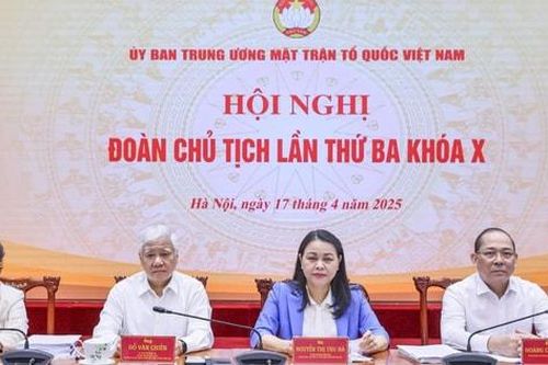Tích cực vận động các tầng lớp nhân dân đồng thuận với chủ trương lớn của Đảng và Nhà nước