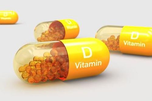 Thời điểm tốt nhất để uống vitamin D, sắt, kẽm…