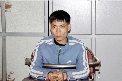 Mâu thuẫn nhỏ, kẻ có 3 tiền án đâm thấu tim nạn nhân