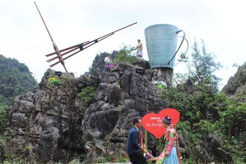 Nhiều hoạt động thú vị tại Lễ hội Chợ phong lưu Khâu Vai