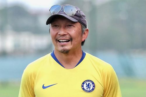 Bố Chelsea Le: 'Tôi vẫn chờ 1 cuộc gọi từ HLV Mai Đức Chung'