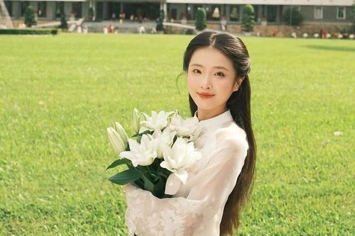 Chủ tiệm ở TP.HCM cho thuê áo dài, chụp ảnh 0 đồng dịp lễ 30/4