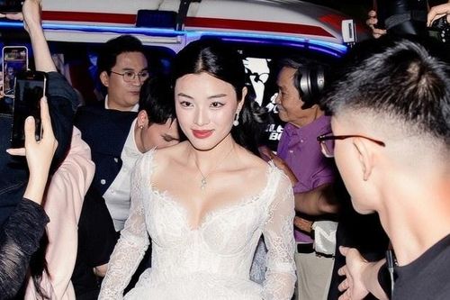 Phim có Đại Nghĩa, Lan Thy ế ẩm