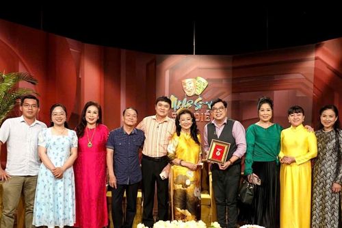 Hành trình 10 năm gắn kết nghệ thuật và công chúng