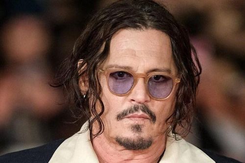 Johnny Depp tái xuất màn bạc với diện mạo mới gây sốc