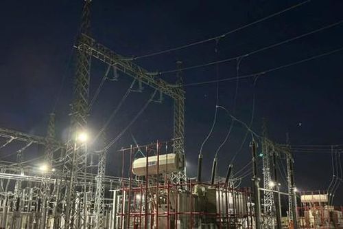 Đóng điện đưa vào vận hành trạm biến áp 220kV Phú Bình 2