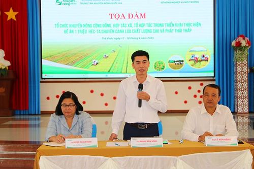 Phát huy vai trò nòng cốt của Tổ khuyến nông cộng đồng trong canh tác lúa phát thải thấp