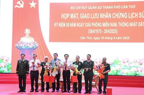 Cần Thơ họp mặt kỷ niệm 50 năm Ngày Giải phóng miền nam, thống nhất đất nước