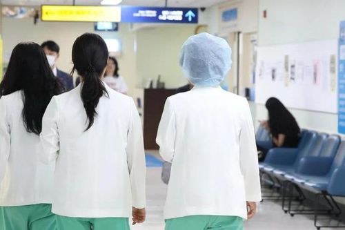 Hàn Quốc xử lý khủng hoảng y tế để giải quyết căng thẳng