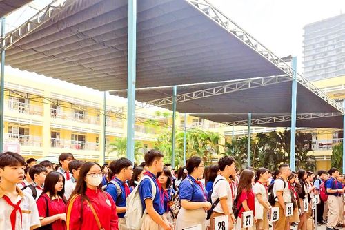 Chật vật ổn định tuyển sinh đầu cấp