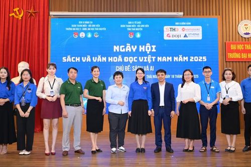 Sinh động ngày hội Sách và AI