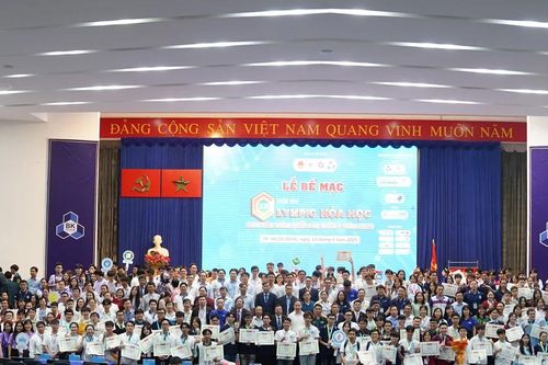 15 giải xuất sắc toàn diện tại Olympic Hóa học Sinh viên toàn quốc