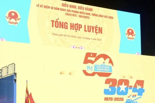 Hợp luyện diễu binh 30/4 quy mô lớn lần đầu tiên ở TP HCM