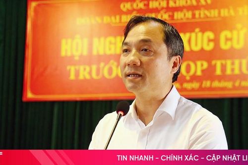 Trưởng đoàn ĐBQH tỉnh tiếp xúc cử tri Nghi Xuân