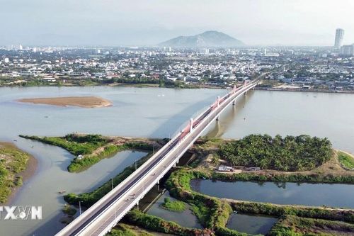 50 năm Thống nhất đất nước: Giao thông thúc đẩy kinh tế Ninh Thuận phát triển