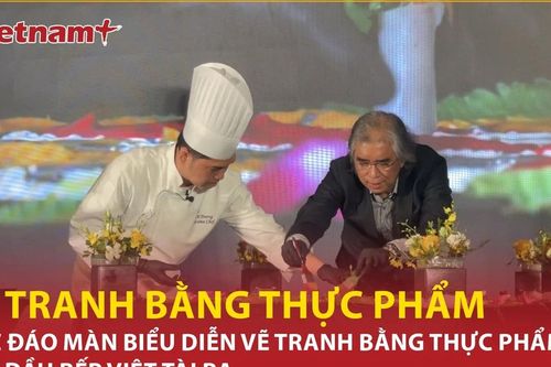 Độc đáo màn vẽ tranh bằng thực phẩm của đầu bếp Việt tài ba