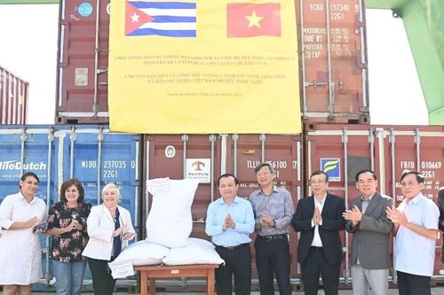 Việt Nam tin tưởng 'đất nước anh em' Cuba sẽ vượt qua mọi khó khăn, thử thách