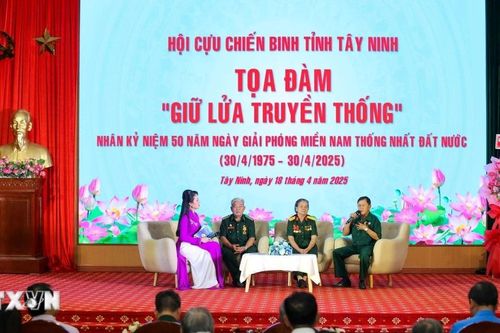 Cựu chiến binh Tây Ninh ôn lại ký ức hào hùng một thời mưa bom, đạn lửa