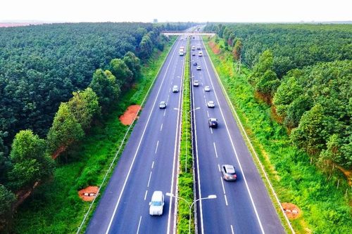 Phương án phân luồng xe ôtô đi lại khi thông xe hàng loạt dự án cao tốc