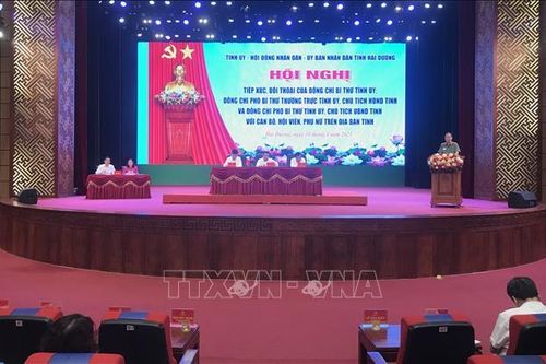 Quan tâm xây nhà ở giá rẻ và nhà trẻ cho cán bộ, hội viên, phụ nữ