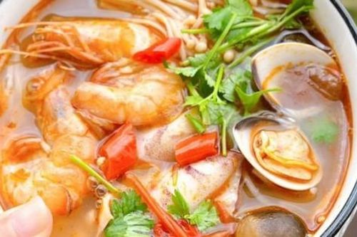 Bữa tối chán cơm thử nấu ngay bát bún hải sản ngon ngây ngất