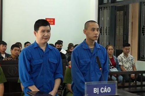 Mua ma túy rồi đem về nhà 'chơi', 2 bị cáo trả giá đắt