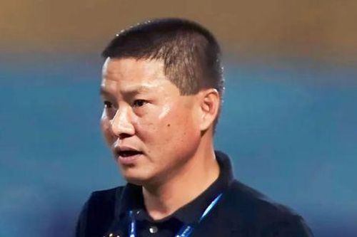 Phép màu của HLV Chu Đình Nghiêm