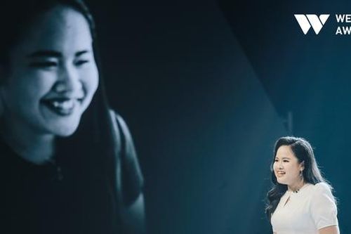 Ngày Người khuyết tật Việt Nam 18/4: Cô gái khiếm thị và hành trình tỏa sáng từ bóng tối
