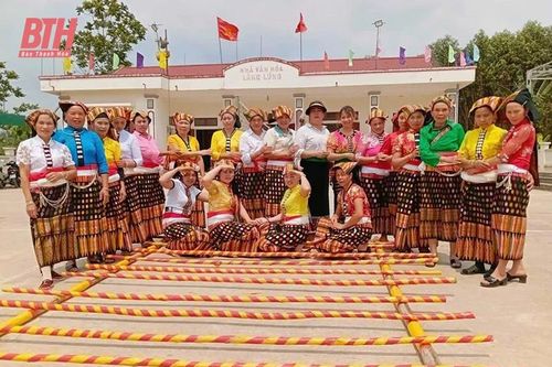 Gắn du lịch cộng đồng với phong trào văn nghệ quần chúng