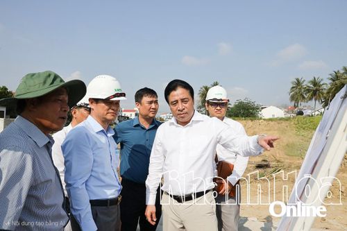 Chủ tịch HĐND tỉnh yêu cầu đẩy nhanh tiến độ 2 dự án trọng điểm