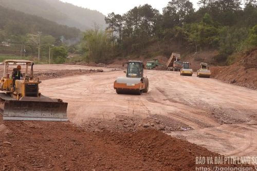 Đẩy nhanh thi công cụm công nghiệp Đình Lập