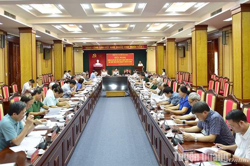 Hội nghị thông tin về sắp xếp đơn vị hành chính cấp xã, hợp nhất tỉnh Tuyên Quang và Hà Giang